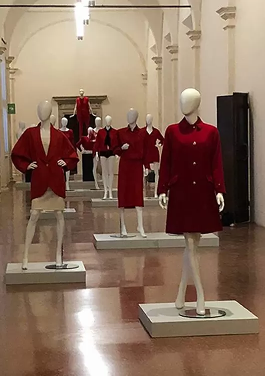 Red Color Experience