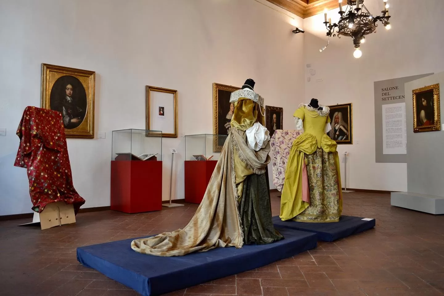 Medicea Maniera, Moda a Firenze XV-XVII sec