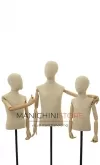 Busto bambino 10-12 anni in lino con testa, braccia legno e base rettangolare nera