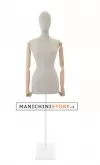 Busto donna in lino con braccia legno e base rettangolare bianca