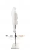 Busto uomo bianco con braccia e base