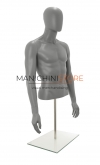 Busto uomo grigio con testa, braccia e base da banco