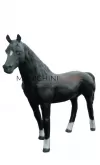Cavallo in vetroresina per allestimento vetrina