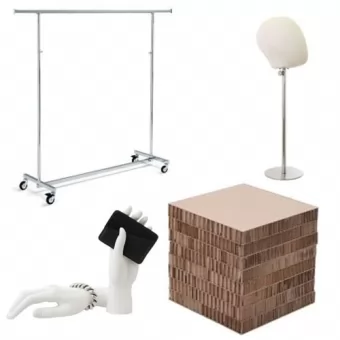 Manichini, busti ed espositori in offerta