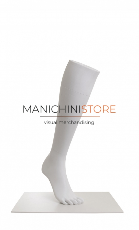 Leg with toes for e-commerce photos