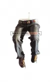 Gambe uomo appese - bianco