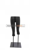 Gambe uomo nere con base nera