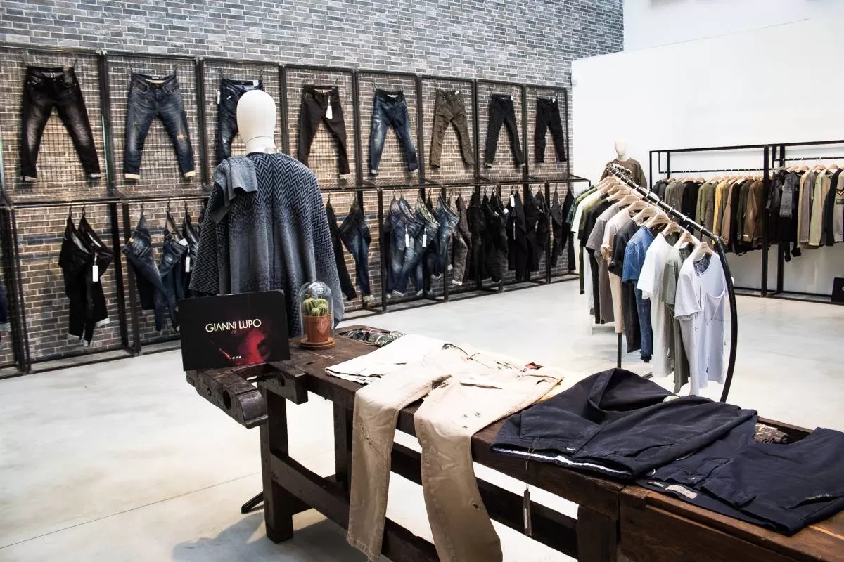 Store Gianni Lupo - Prato (FI)