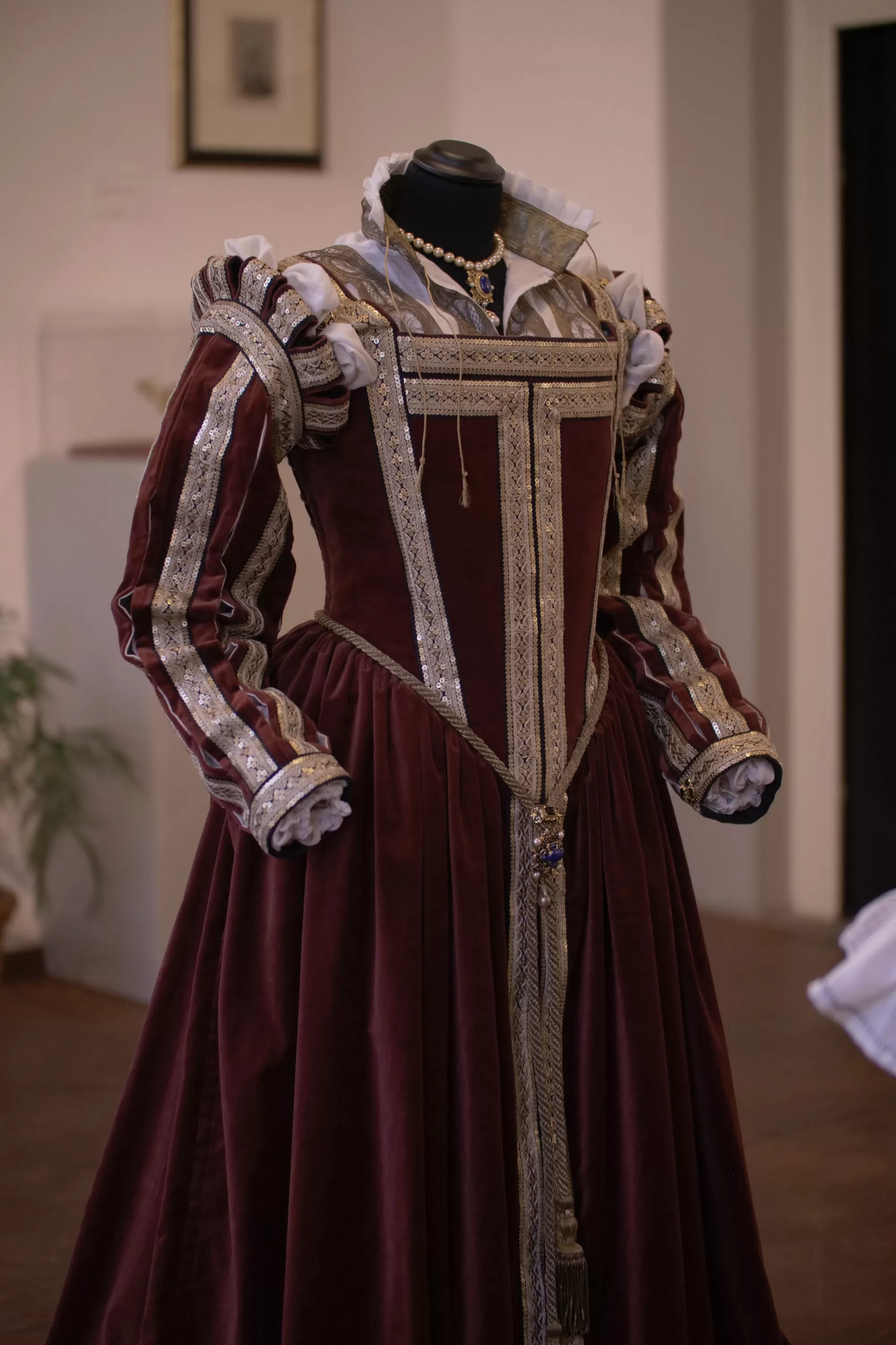 Medicea Maniera, Moda a Firenze XV-XVII sec