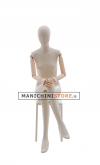 Manichino donna in tessuto con braccia in legno seduto - ex noleggio