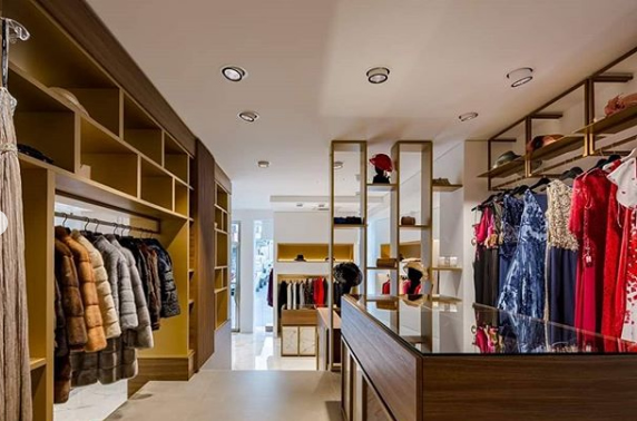 NAOMI BOUTIQUE