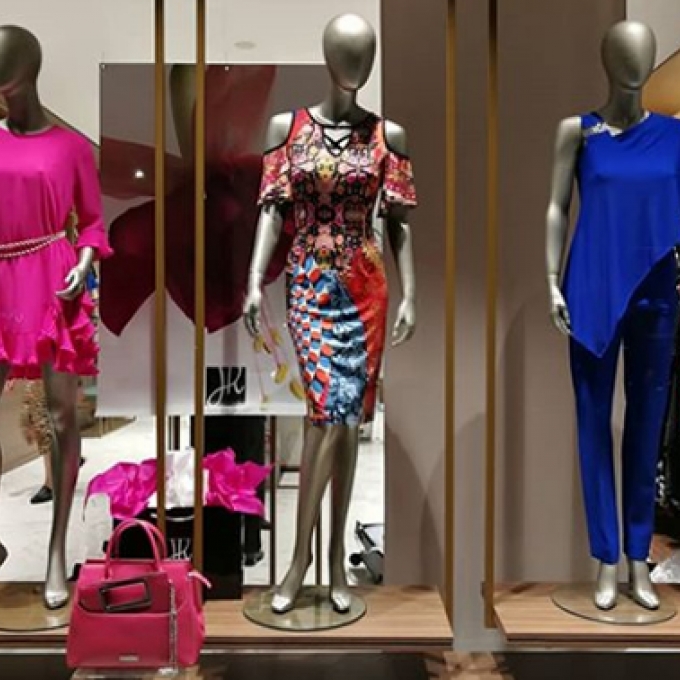 NAOMI BOUTIQUE