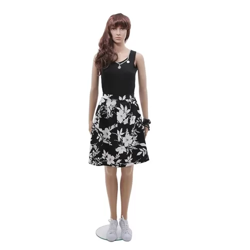Manichino donna ECOPLASTIC realistico con parrucca OMAGGIO - 1037