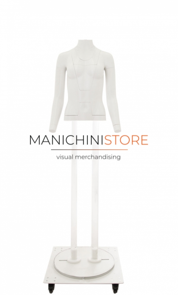 Professional female bust for e-commerce photos F33