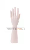 Mano uomo color pelle chiaro