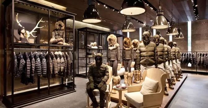 Moncler, ricavi semestrali a +17%