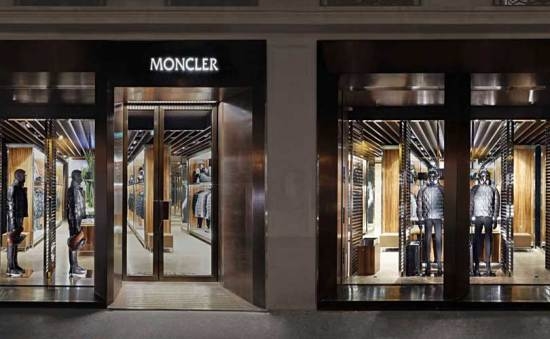 Moncler: +17% l'utile del 2016