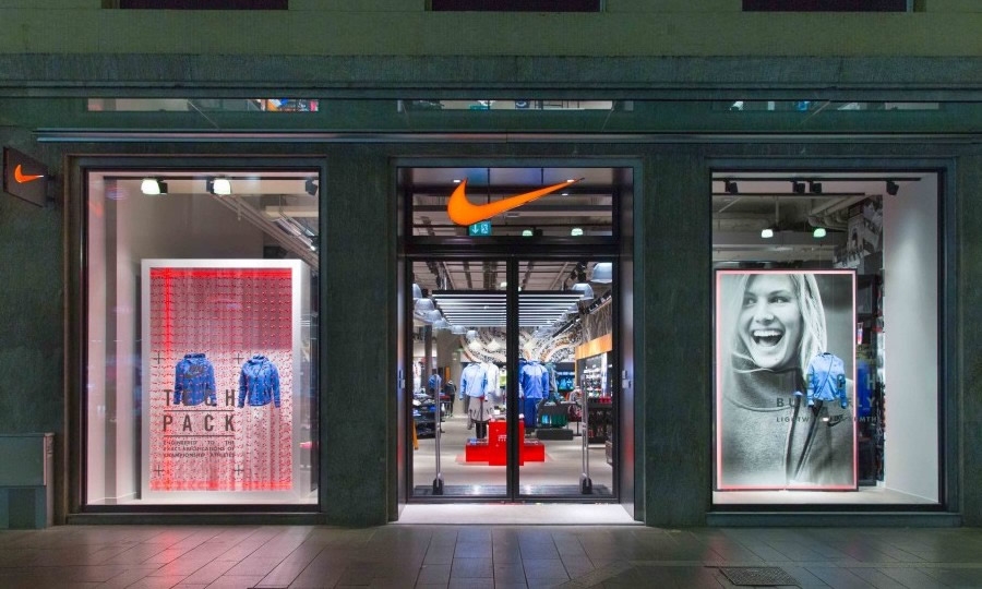 Nike apre uno store di 400 a Milano
