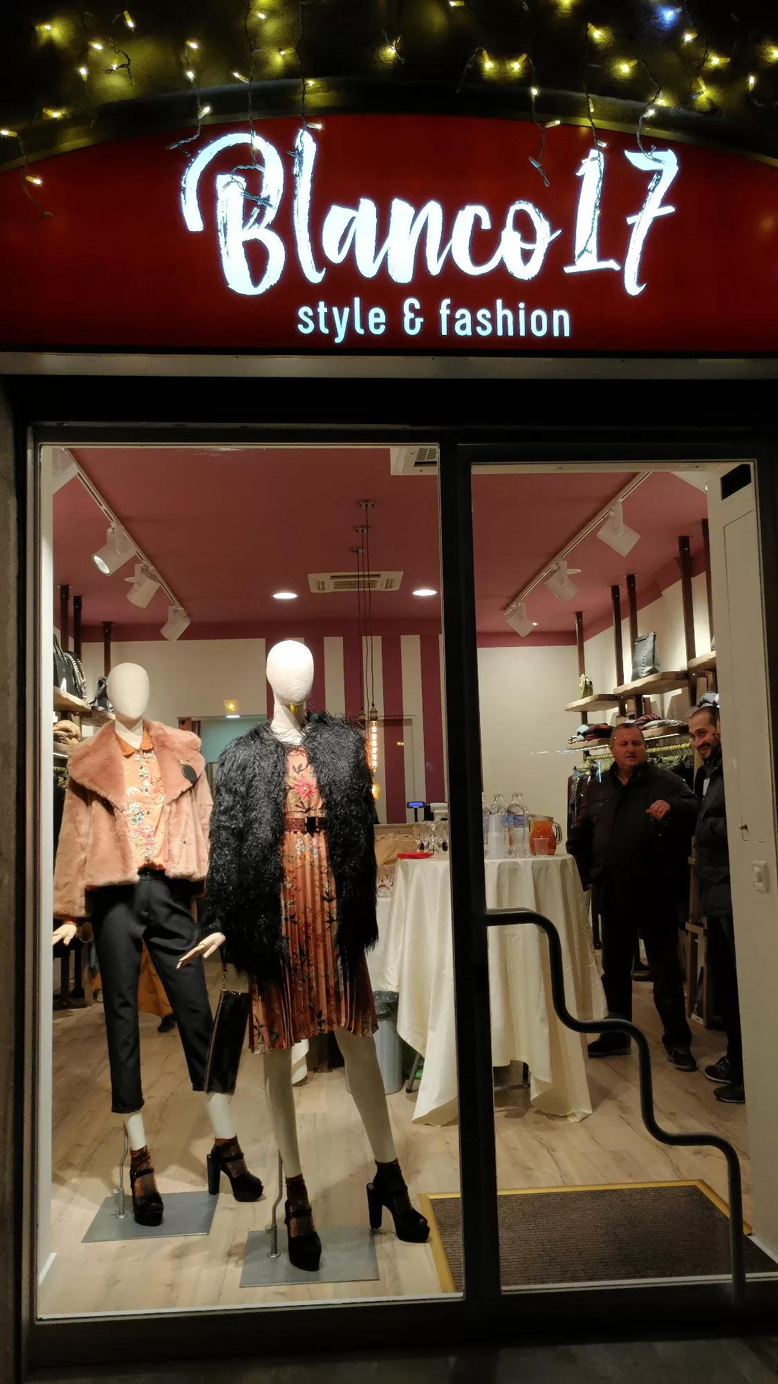 Blanco17 Style & Fashion