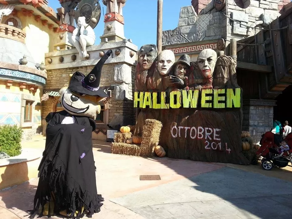 Rainbow MagicLand Halloween