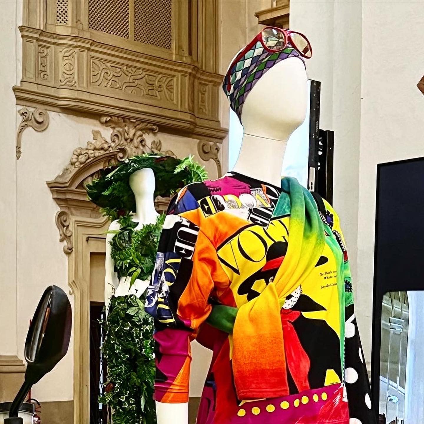 PUNTI INCROCIATI: Moda, Motori e Design