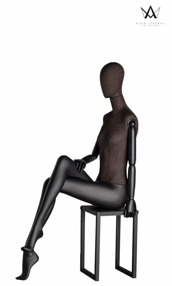 Female seated mannequin - Collection N°5 - Brown