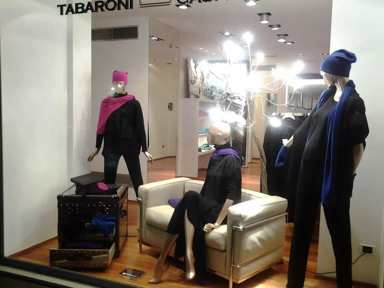 Tabaroni Cashmere