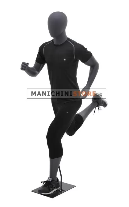Vendita manichini sportivi