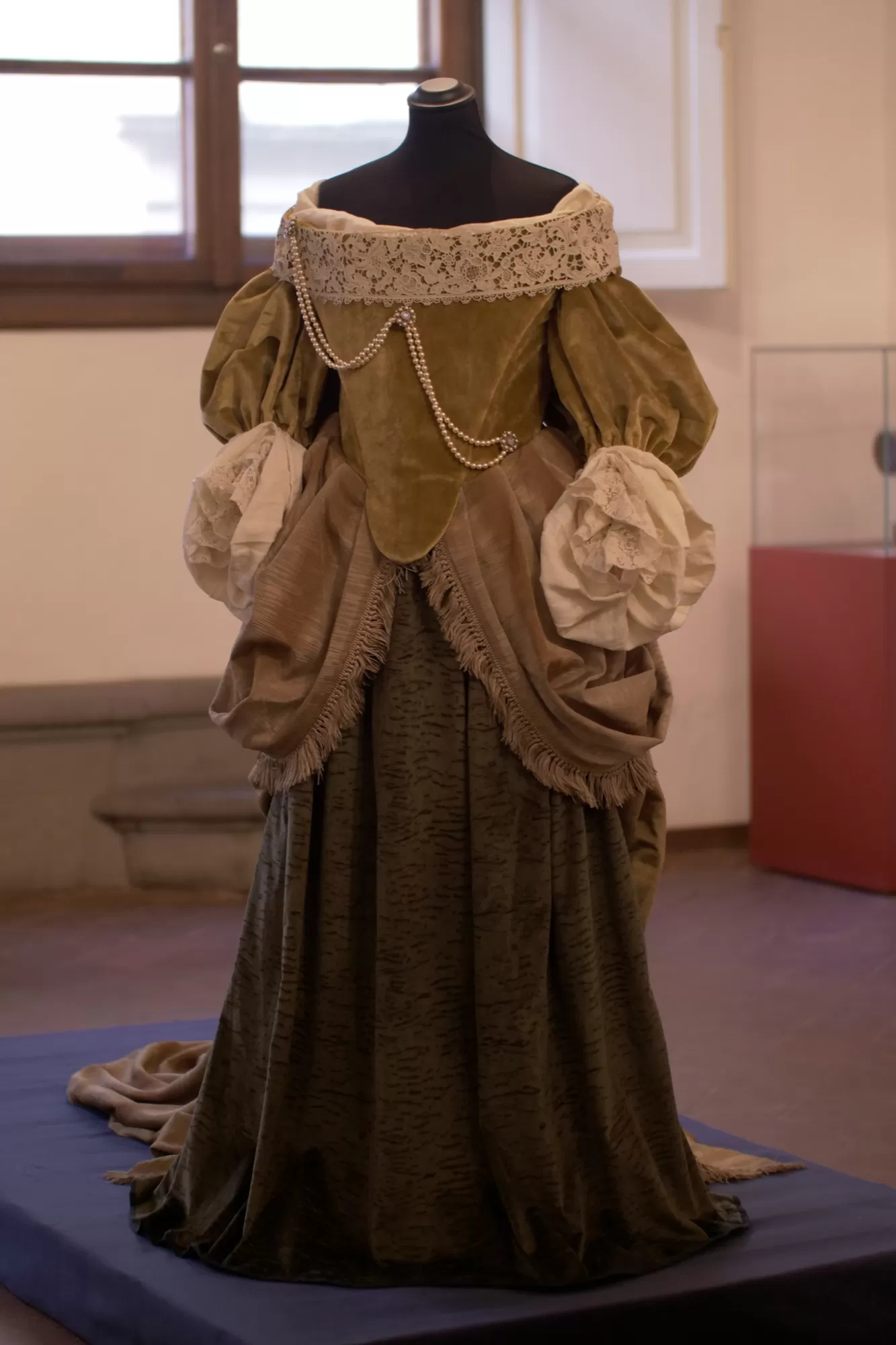 Medicea Maniera, Moda a Firenze XV-XVII sec