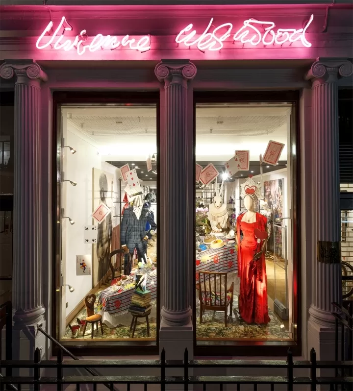 Vivienne Westwood & Le avventure di Alice nel paese delle meraviglie