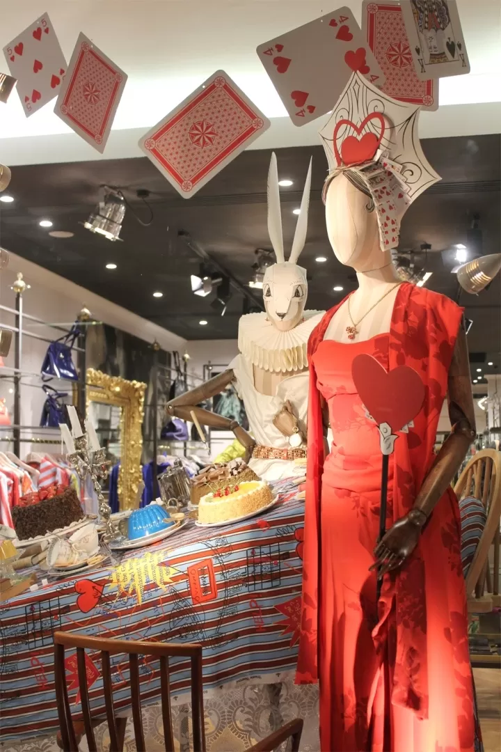 Vivienne Westwood & Le avventure di Alice nel paese delle meraviglie