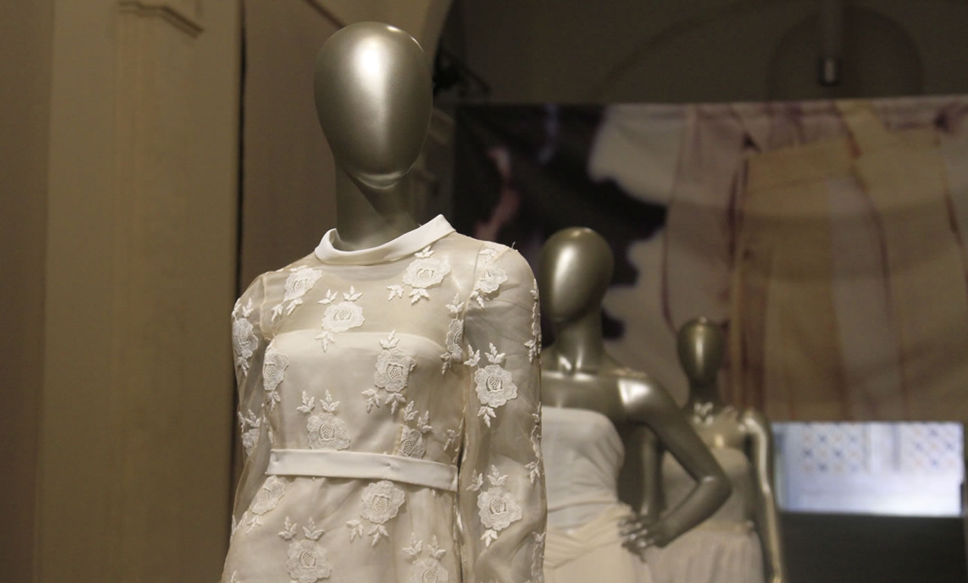 Carpi, "White" in mostra la moda in bianco da Pierre Cardin a Prada
