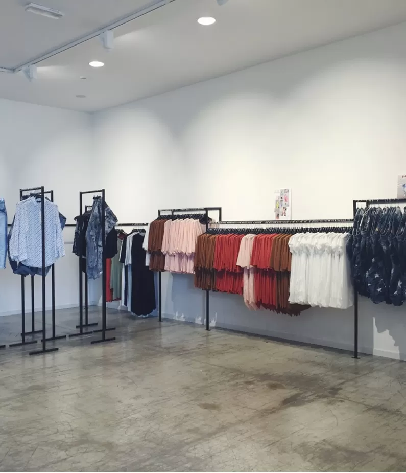 WIYA SHOWROOM